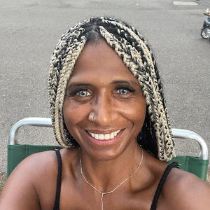Meet your Posher, Veronica